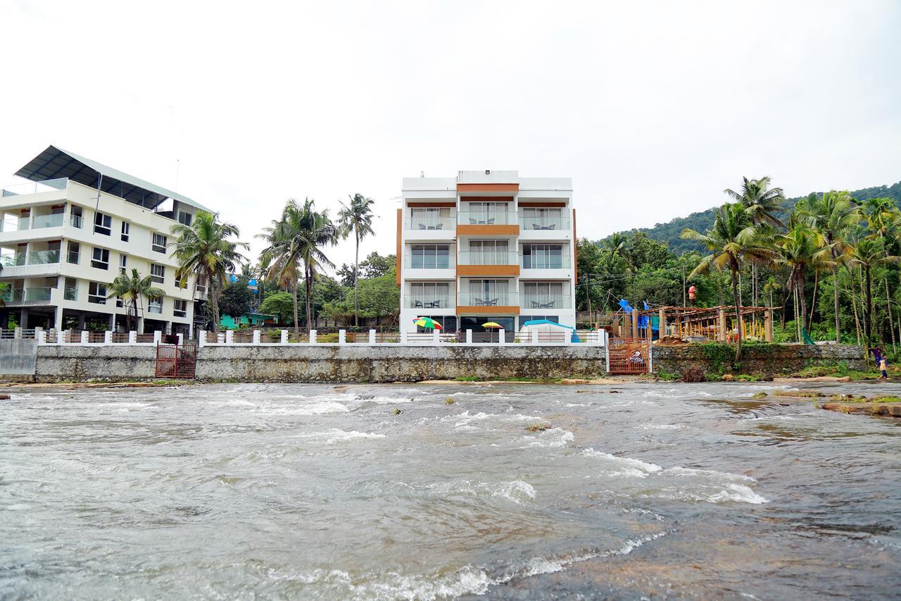Athirapilly River Resort Athirappilly Exterior photo